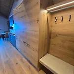 דירה Penthouse Ii Mit Balkon Und Ausblick פוש אן דר גלוקנשטראסה