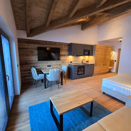 Apartman Penthouse Ii Mit Balkon Und Ausblick *