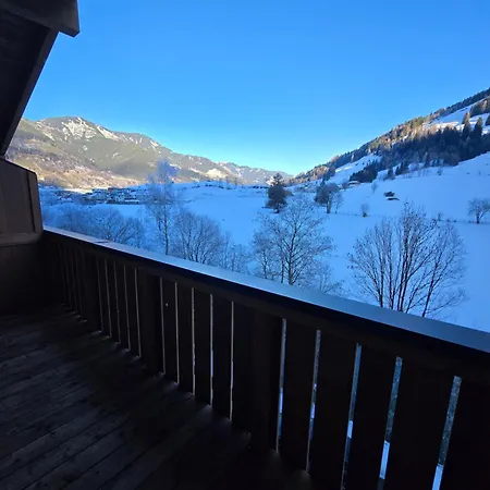 Penthouse Ii Mit Balkon Und Ausblick *