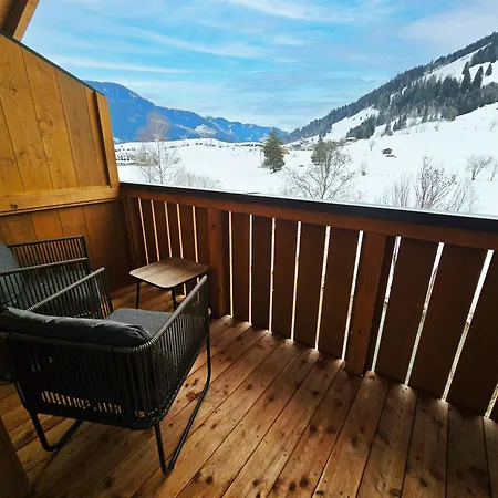 Penthouse Ii Mit Balkon Und Ausblick *