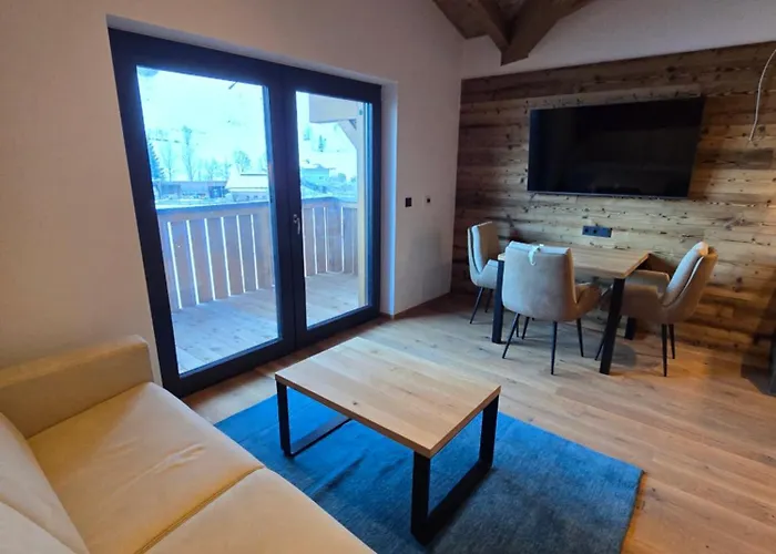 Penthouse Ii Mit Balkon Und Ausblick アパート フッシュ・アン・デア・グロースグロックナーシュトラーセ